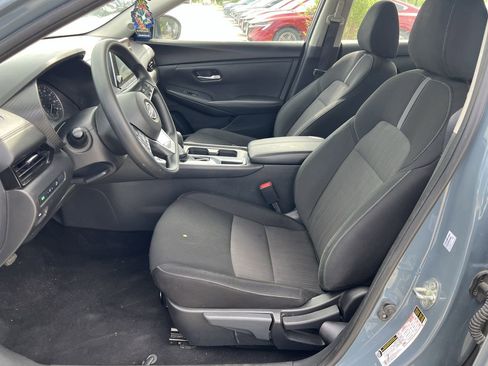 Certified 2025 Nissan Sentra SV w/ Trunk Package image 11