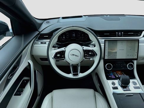 New 2026 Jaguar F-PACE R-Dynamic S AWD/4WD image 18