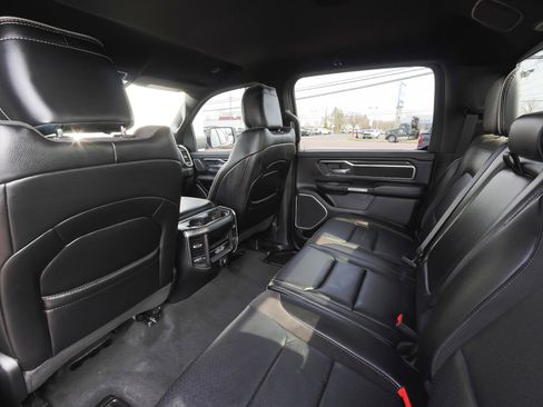 Used 2023 RAM 1500 Laramie AWD/4WD image 36