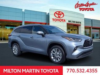 Used 2022 Toyota Highlander Limited FWD video 1