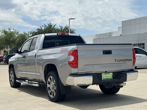 Used 2015 Toyota Tundra SR5 w/ SR5 Upgrade Package RWD image 3
