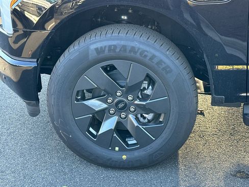 New 2025 Ford F150 Lightning Flash image 12