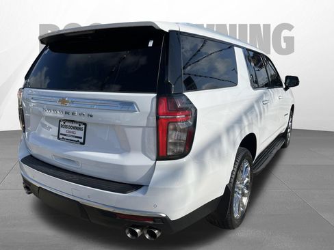 Used 2023 Chevrolet Suburban High Country RWD image 4