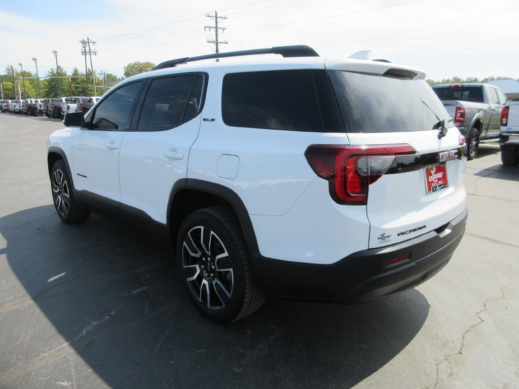 Used 2021 GMC Acadia SLE w/ Driver Convenience Package FWD image 8