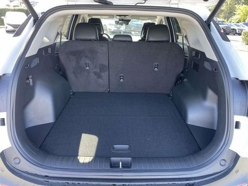 New 2026 Kia Sportage EX image 18