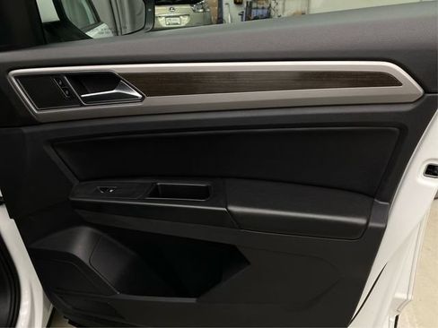 Used 2019 Volkswagen Atlas SEL AWD/4WD image 28