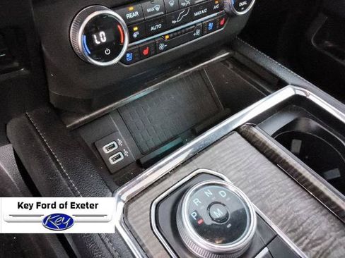 Certified 2019 Ford Expedition Limited w/ Special Edition Package AWD/4WD image 33