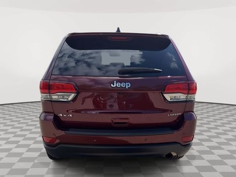 Used 2021 Jeep Grand Cherokee Laredo X AWD/4WD image 6