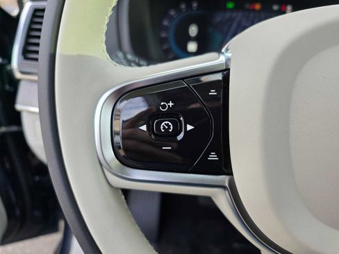 Certified 2023 Volvo XC90 B5 Plus w/ Protection Package Premier image 39