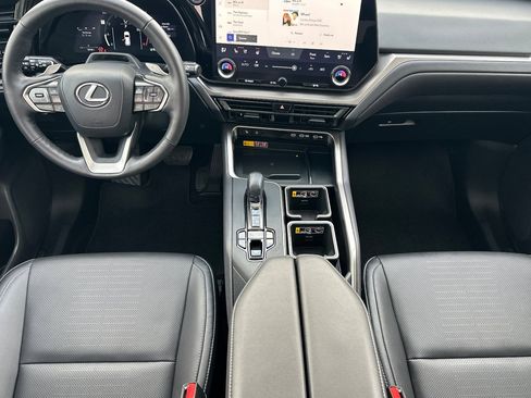 Used 2024 Lexus TX 350 AWD image 10