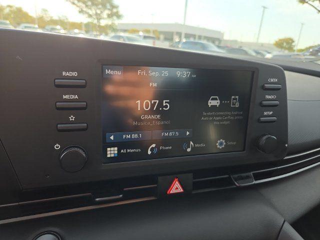 Used 2026 Hyundai Elantra Sport FWD image 13