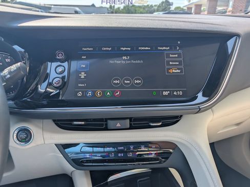 Used 2023 Buick Envision Avenir AWD/4WD image 27