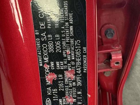 Used 2017 Kia Forte S FWD image 27