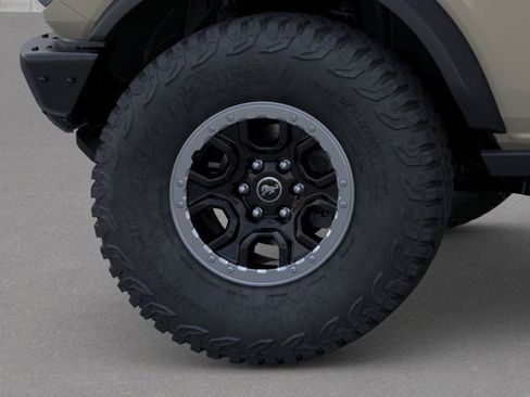 New 2025 Ford Bronco Badlands image 23
