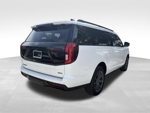 Used 2025 Ford Expedition Max Platinum w/ Stealth Performance Package AWD/4WD image 5