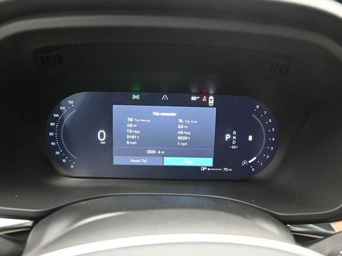 New 2026 Volvo XC60 B5 Plus w/ Protection Package Premier AWD/4WD image 10