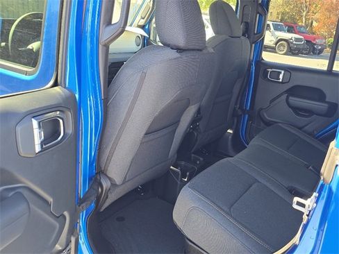 New 2026 Jeep Gladiator Sport image 5