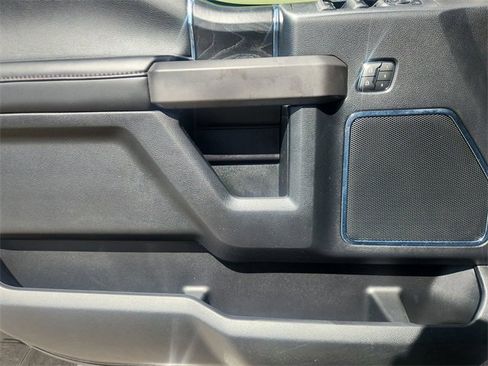 Used 2019 Ford F150 Platinum image 22