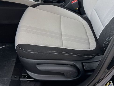 New 2026 Hyundai Venue SEL FWD image 29