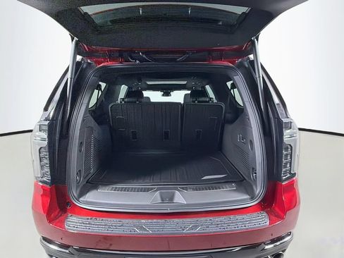 New 2026 Chevrolet Suburban RST w/ Comfort Package AWD/4WD image 23