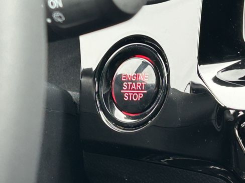 Certified 2025 Honda Civic Sport image 18
