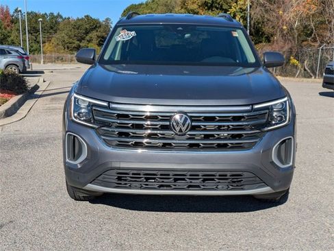 Used 2024 Volkswagen Atlas SE image 8