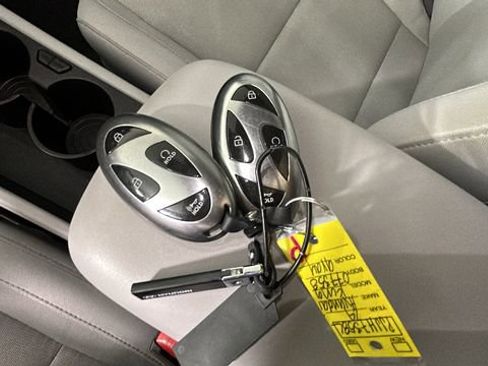 Used 2024 Hyundai Kona SEL w/ Convenience Package FWD image 22
