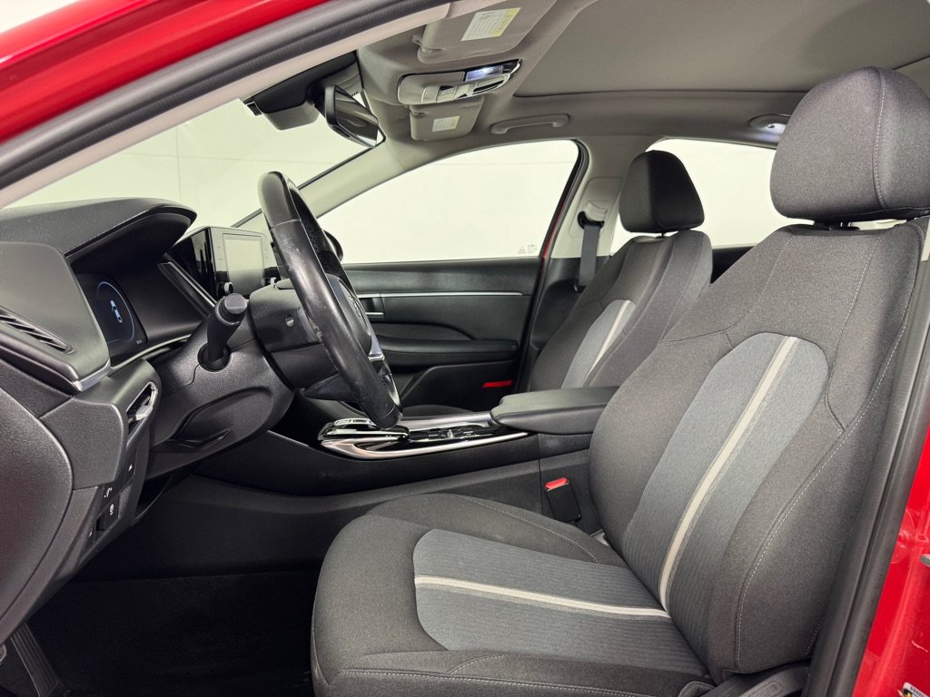 Used 2021 Hyundai Sonata SEL w/ Convenience Package FWD image 11