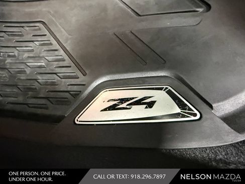 Used 2019 BMW Z4 sDrive30i w/ Executive Package RWD image 20