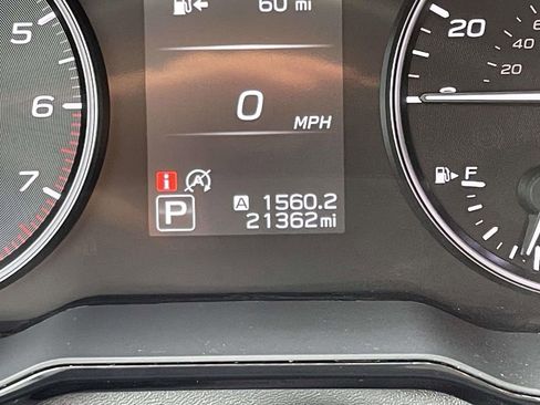 Used 2023 Subaru Outback Premium image 28