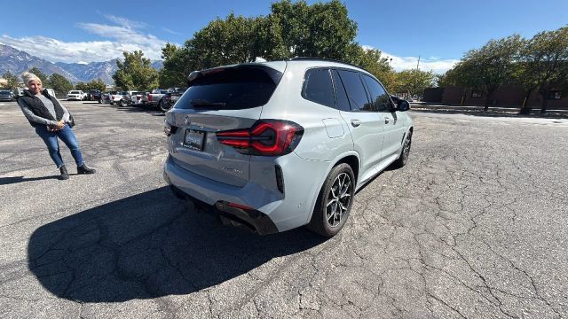 Used 2024 BMW X3 xDrive30i w/ Premium Package AWD/4WD image 5