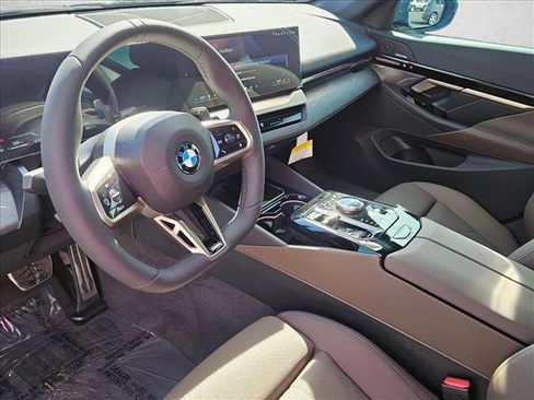 New 2026 BMW 530i w/ M Sport Package RWD image 3
