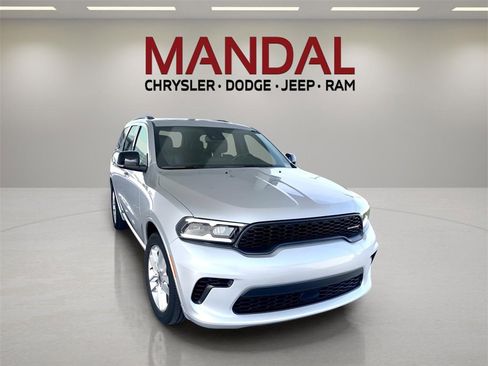 Used 2024 Dodge Durango GT image 4