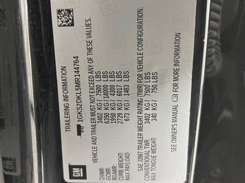 Used 2021 GMC Yukon Denali w/ Denali Premium Package image 25