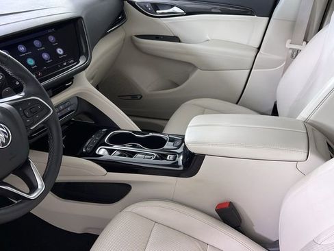 Used 2021 Buick Envision Essence w/ Technology Package I image 21