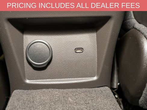 Used 2025 Cadillac CT5 Premium Luxury RWD image 9