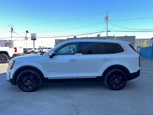 Used 2020 Kia Telluride SX FWD image 6