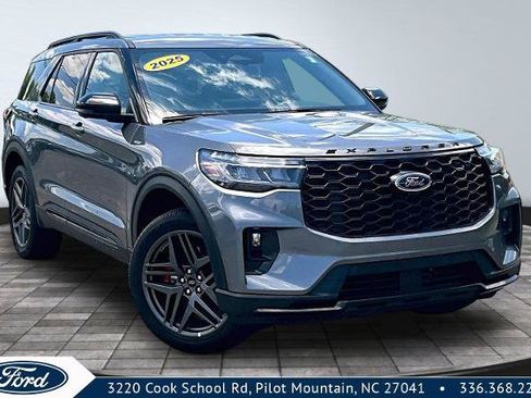 Certified 2025 Ford Explorer ST-Line w/ ST-Line Street Pack AWD/4WD image 1