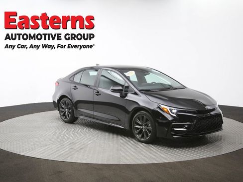 Used 2025 Toyota Corolla SE image 48