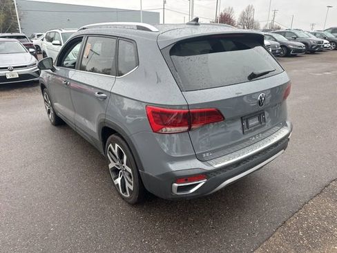 Used 2023 Volkswagen Taos SEL AWD/4WD image 5