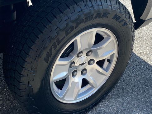 Used 2016 Chevrolet Silverado 1500 LT w/ All Star Edition AWD/4WD image 23