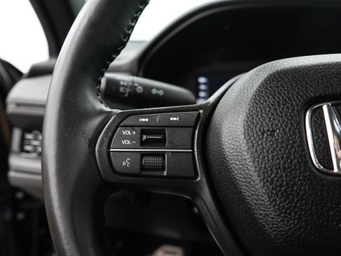 Used 2025 Honda Accord Sport image 25