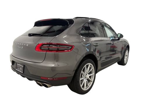 Used 2017 Porsche Macan S AWD/4WD image 4