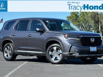 Certified 2025 Honda Pilot EX-L
