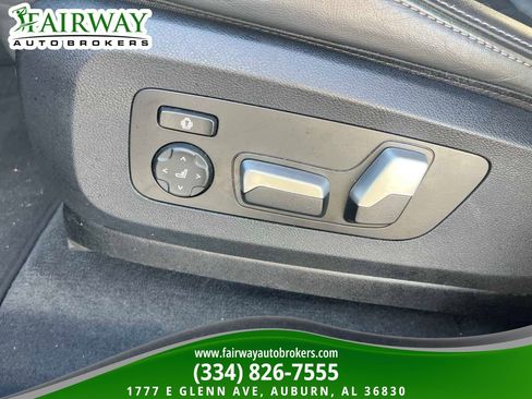 Used 2023 BMW X5 sDrive40i image 17