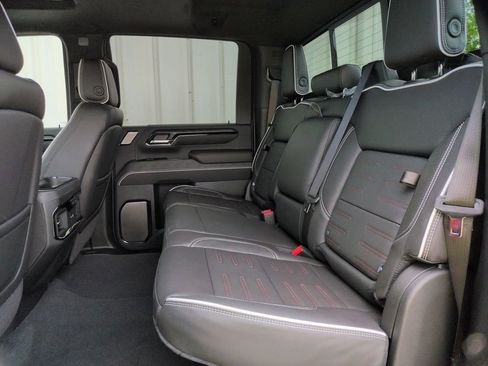 New 2026 GMC Sierra 2500 AT4X w/ AT4X AEV Edition AWD/4WD image 15