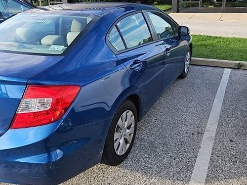 Used 2012 Honda Civic LX image 8
