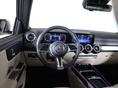 Certified 2026 Mercedes-Benz GLB 250 4MATIC image 42