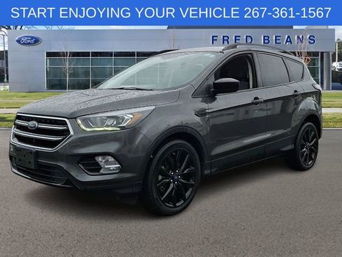 Used 2017 Ford Escape SE w/ Equipment Group 201A AWD/4WD image 4