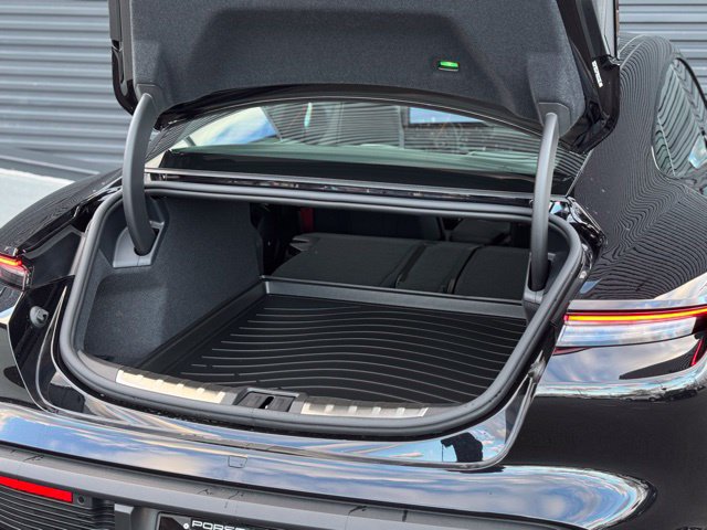 New 2025 Porsche Taycan 4S AWD/4WD image 49